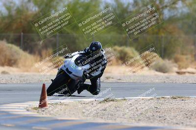 media/May-15-2022-SoCal Trackdays (Sun) [[33a09aef31]]/Turn 2 (945am)/